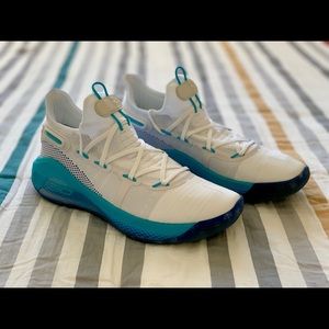 curry 6 christmas shoes